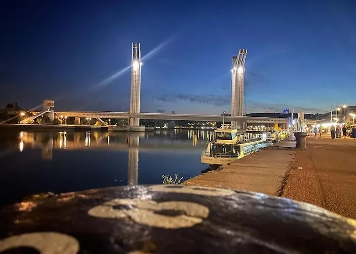 Seine - Magnifique - Parking Gratuit Apartment Rouen